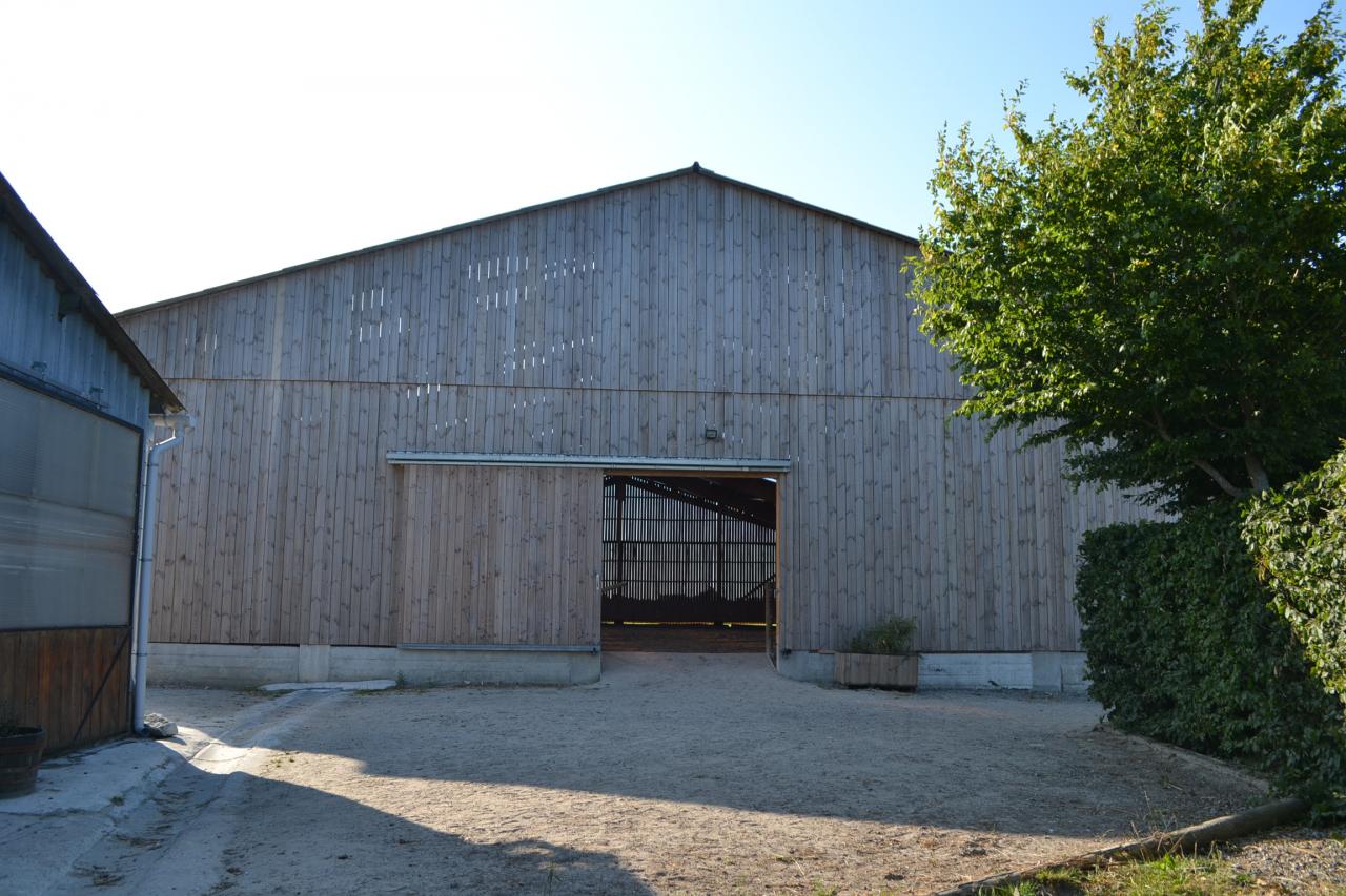 manege vue de dehors